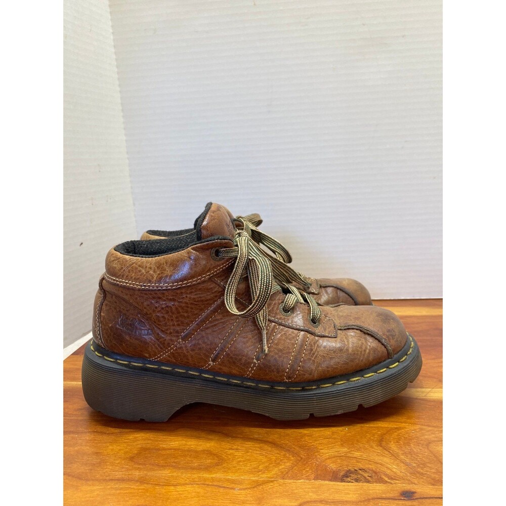 Dr marten chunky platform low boot M9 W10